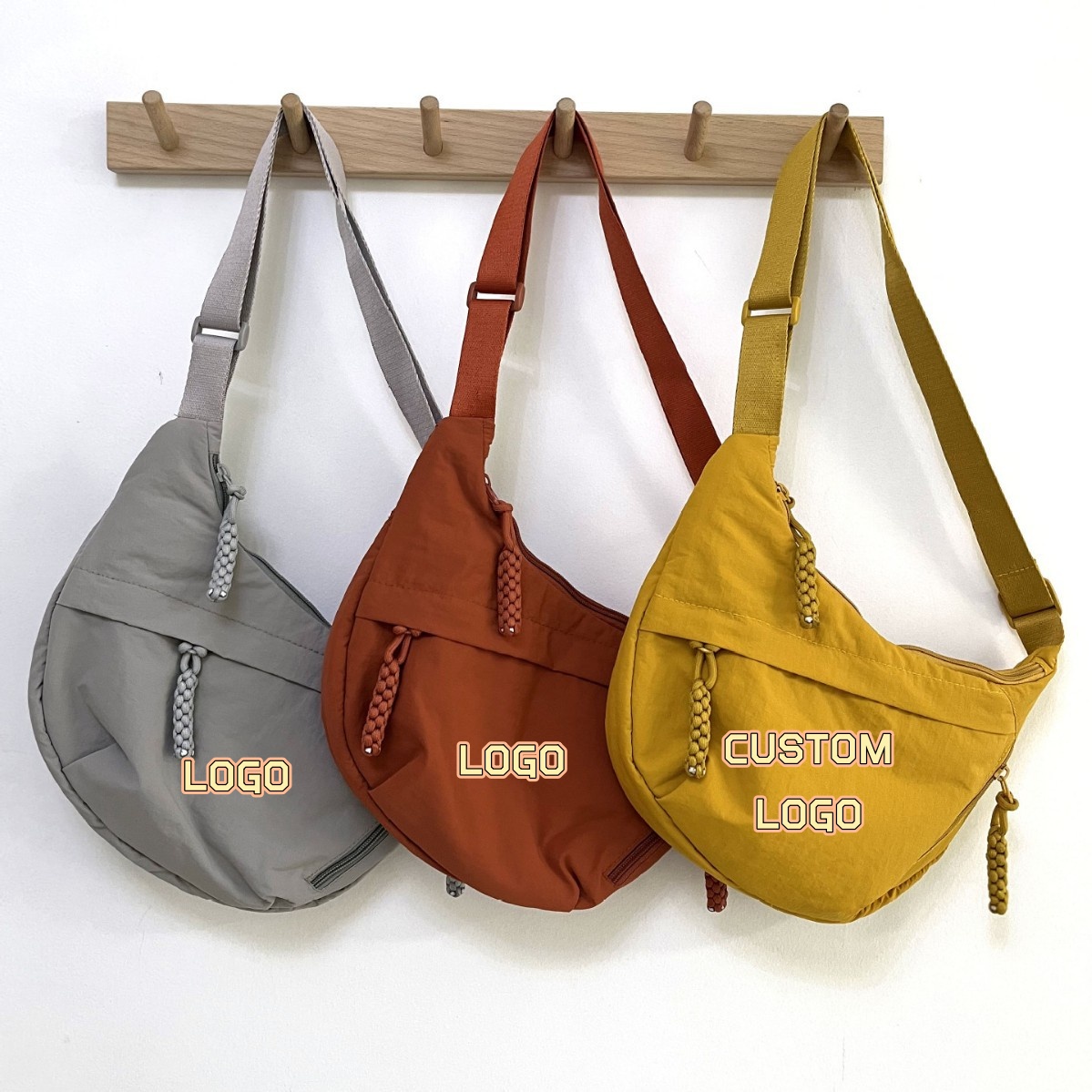 Women Bags Logo - Tas Selempang Bulan Sabit Nylon dengan